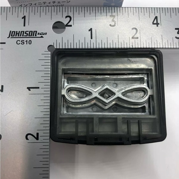 Creative Memories Infinity Chain Border Maker Cartridge - Picture 4 of 8